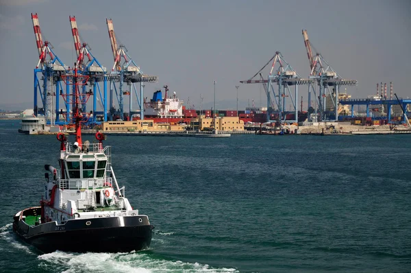 Hafen in Haifa — Stockfoto