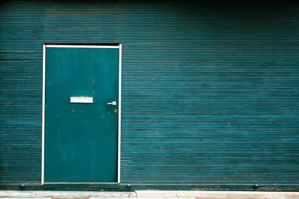 Gröna dörrar — Stockfoto