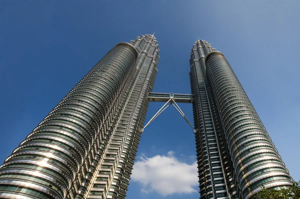 Le torri Petronas a Kuala Lumpur — Foto Stock