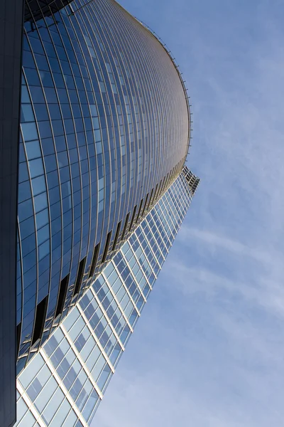 Skyscraper building — Stock Photo, Image