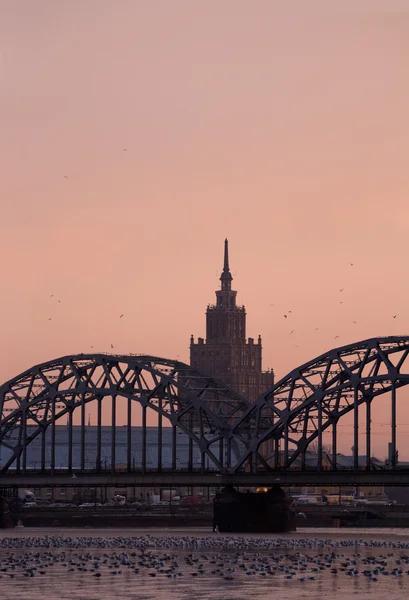 Jembatan kereta api di Riga — Stok Foto