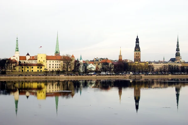Riga tarihi kent Panoraması — Stok fotoğraf