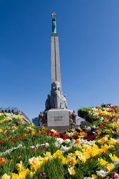 リガ、ラトビアの自由の記念碑 — ストック写真