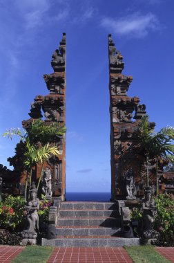 Candi Bentar