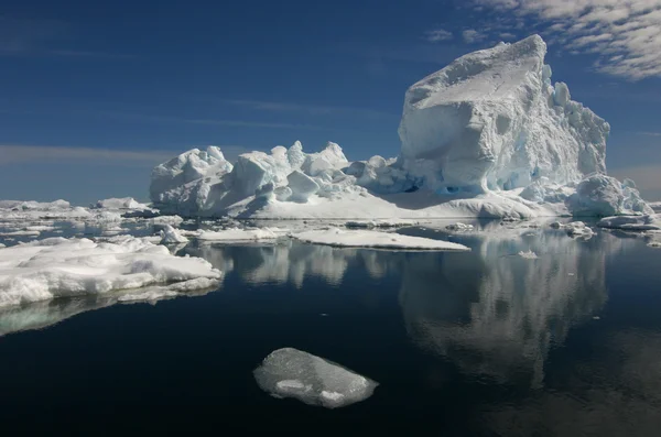 Iceberg-Riflessione — Foto Stock