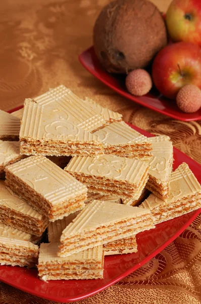Gofres dulces de caramelo con decoración —  Fotos de Stock