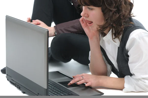 Meisje tiener met laptop — Stockfoto