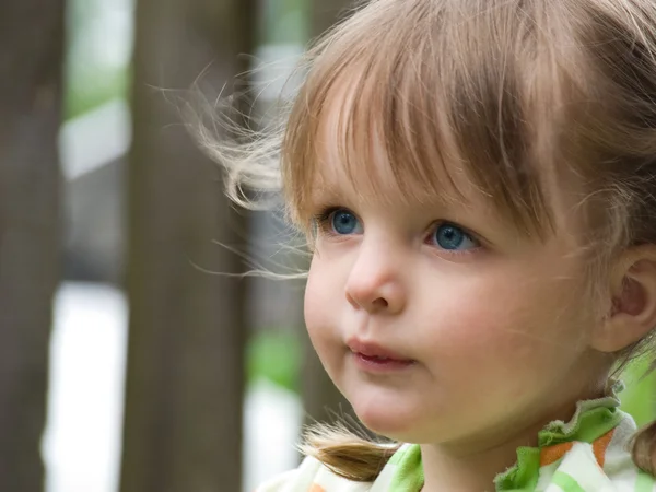 stock image Pretty girl looks away