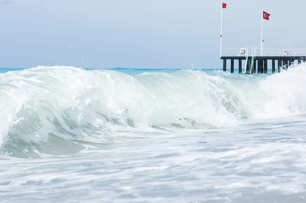 büyük dalgalar deniz