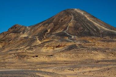 Hill siyah çöl