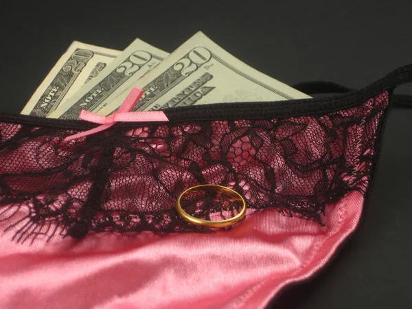 Seksi iç çamaşırı ve para — Stok fotoğraf