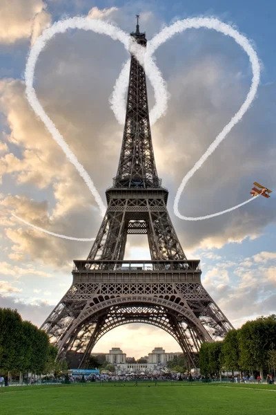 Parigi Torre Eiffel Francia durante un tramonto — Foto Stock
