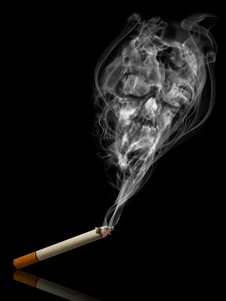 Cigarette with deadly smoke — Stock Photo, Image