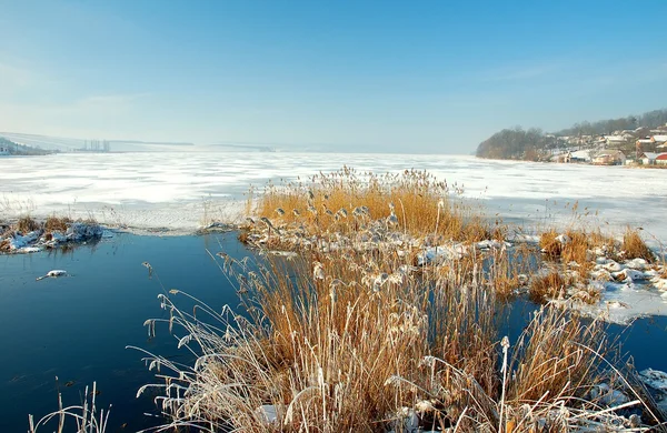 Lac d'hiver — Photo