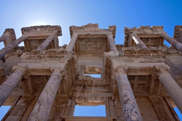 Antigua biblioteca en el Éfeso — Foto de Stock