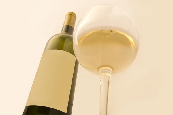 ワインのボトルとグラス — ストック写真
