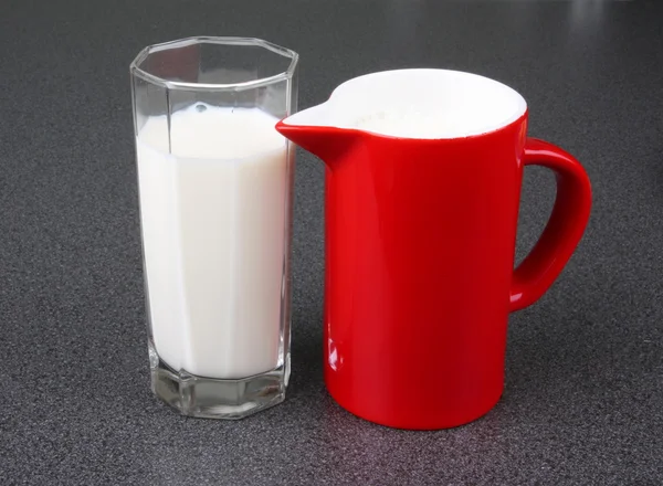 Молоко — стоковое фото