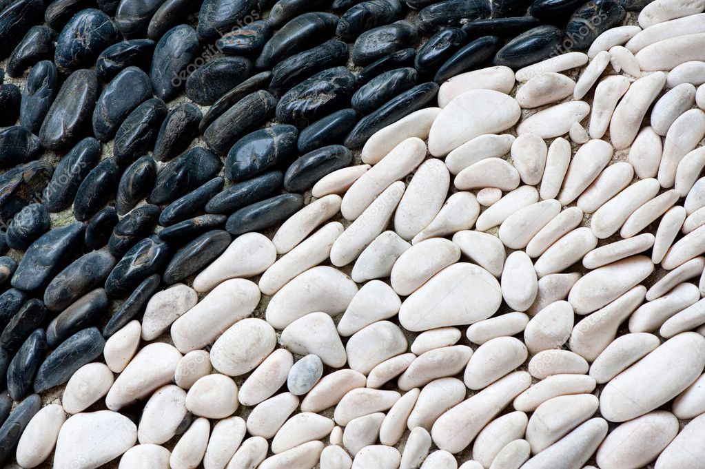 Black and white pebbles