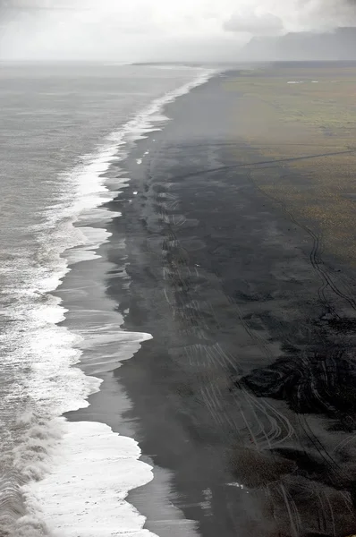 Stock image Iceland's volcanic black beachs