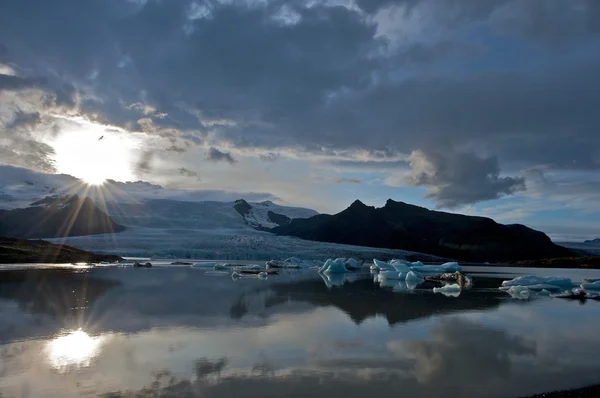 IJsland gletsjer lagune — Stockfoto