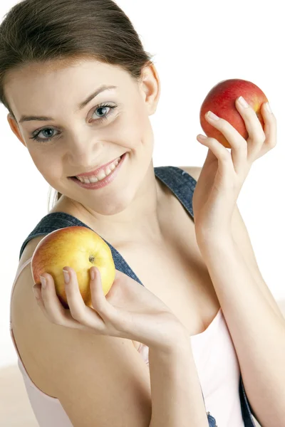 Ritratto di donna con mele — Foto Stock