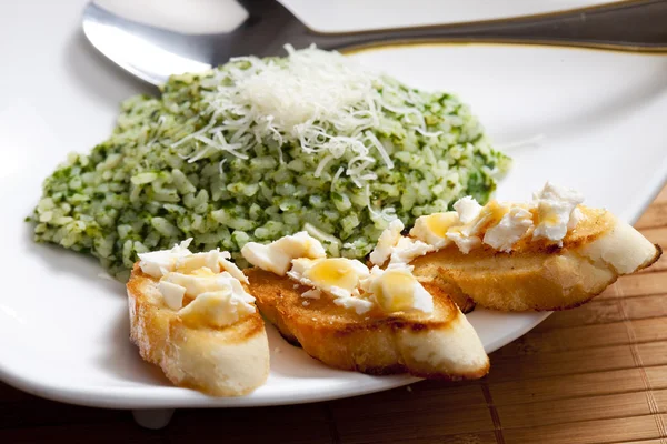Szpinak risotto — Zdjęcie stockowe