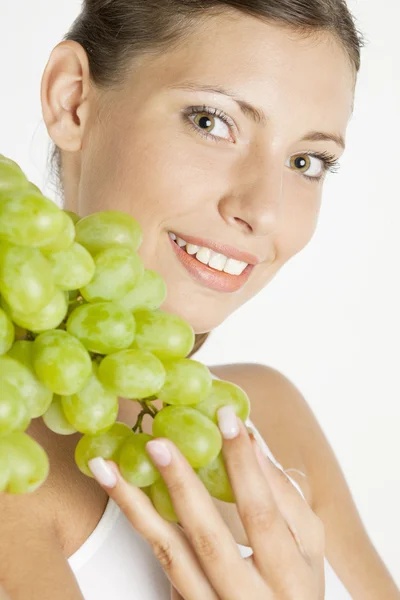 Жінка з винограду — стокове фото