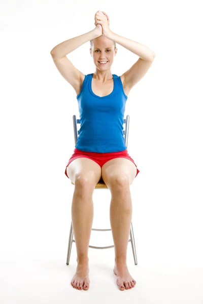Mujer que hace ejercicio — Foto de Stock
