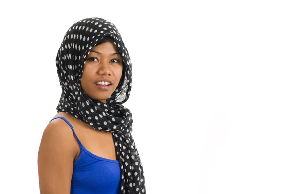 Молода азіатка з шарфом — стокове фото