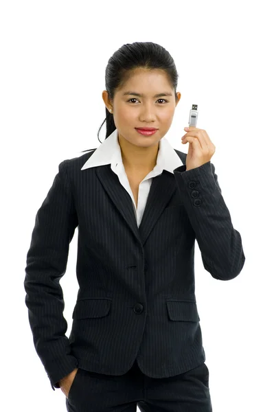 Mulher de negócios bonita com stick USB — Fotografia de Stock