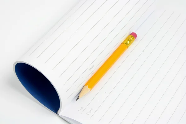 Зошит і олівець — стокове фото