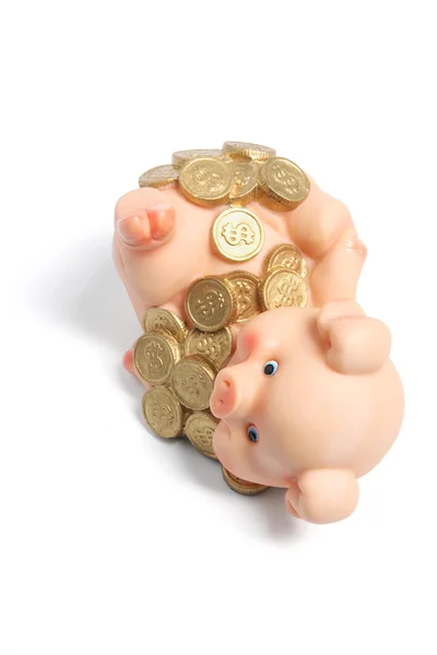 Piggybank med mynt — Stockfoto
