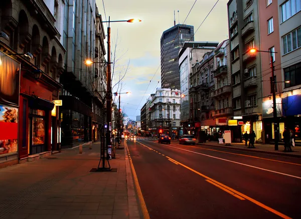 Kvällen Belgrad stadsbild — Stockfoto