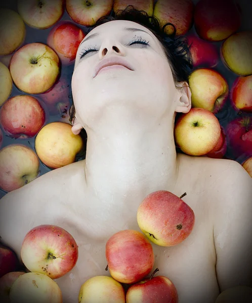 Elma kız — Stok fotoğraf