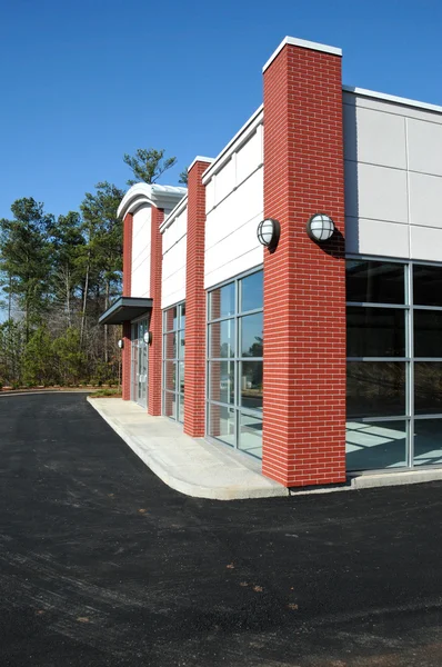 New Modern Commercial Building — Stock Photo, Image