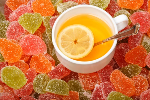 Chá com limão e geléia de frutas — Fotografia de Stock