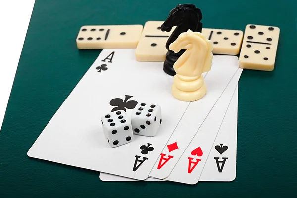 Jogo de tabuleiro — Fotografia de Stock