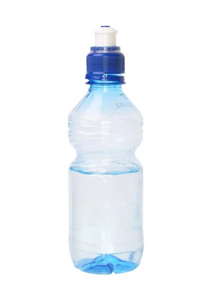 Питьевая вода в маленькой бутылке — стоковое фото