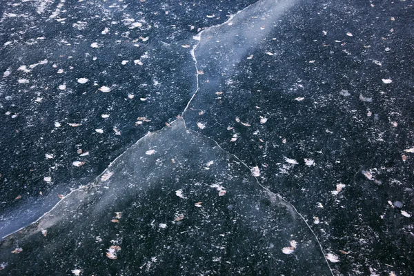 깨지는 얼음 — 스톡 사진
