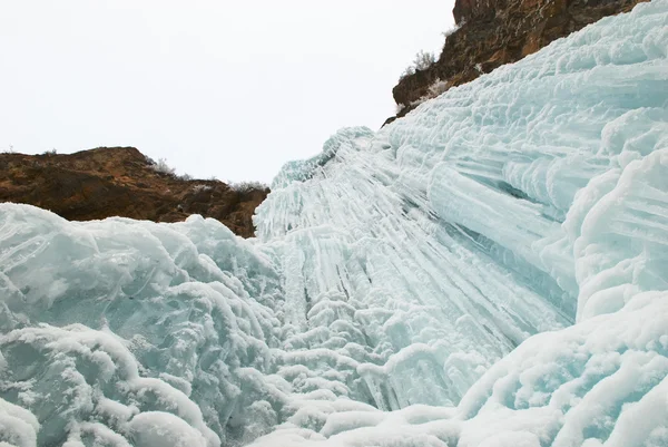 冬の氷の滝 — ストック写真