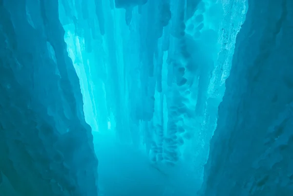 얼음 동굴 — 스톡 사진