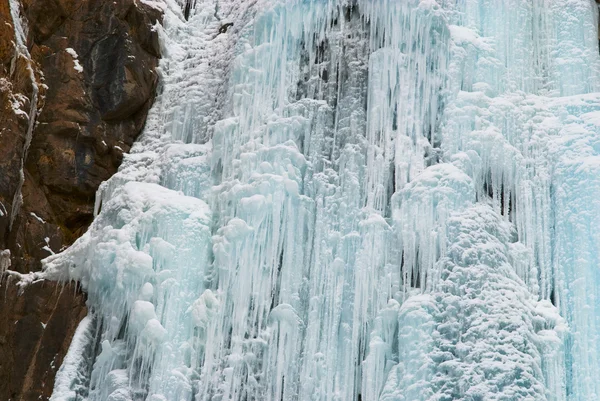 Winter-Eiswasserfall — Stockfoto
