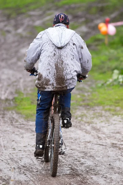 Špinavé horských biker — Stock fotografie