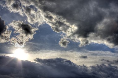 Kara bulutlar hdr görüntüsü