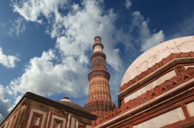 India, Delhi, Kutab Minar clipart