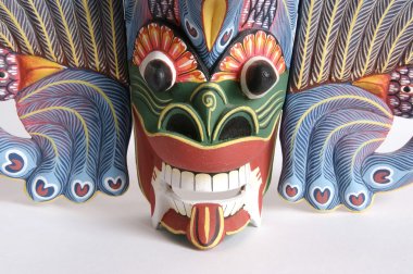 Geleneksel Endonezya (Balili) maskesi