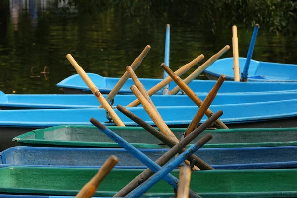 Blue rowing boats — Stock Photo, Image