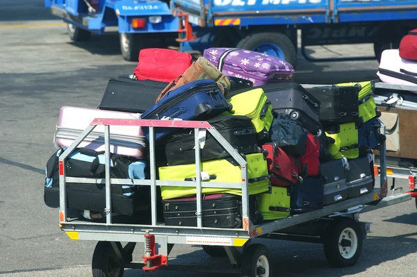 The cart for luggage transportation — Stock Photo, Image