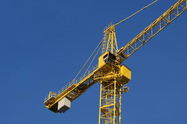 Fragment byggnad upplyftande crane — Stockfoto