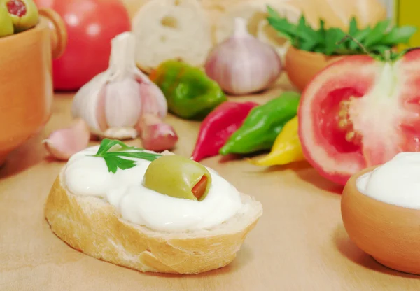 Baguette with Cream Cheese and Olive — Stock Photo, Image